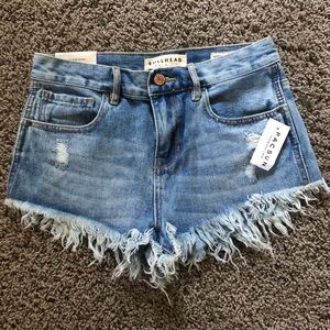 Bullhead shorts from Pacsun